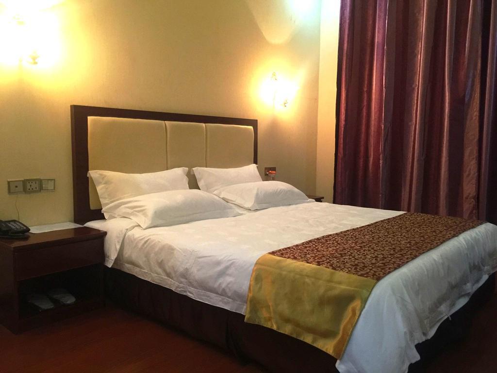 Warm Harbor Hotel Livingstone Buitenkant foto